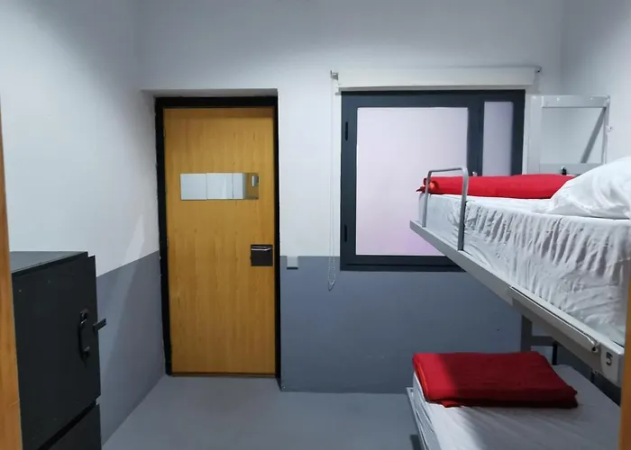 Traveller Box Hostel